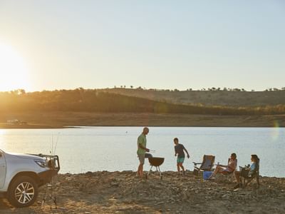 VISIT ATTRACTIONS Lake Burrendong Enjoy A Family BBQ On The Shores Of Lake Burrendong