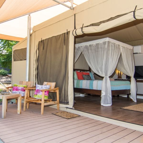Rhino Lodge website 3