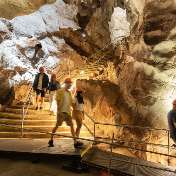 Wellington Caves
