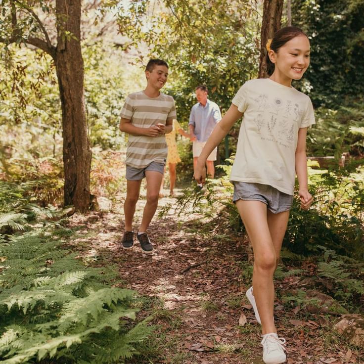 Burrendong Arboretum Fern Gully with kids